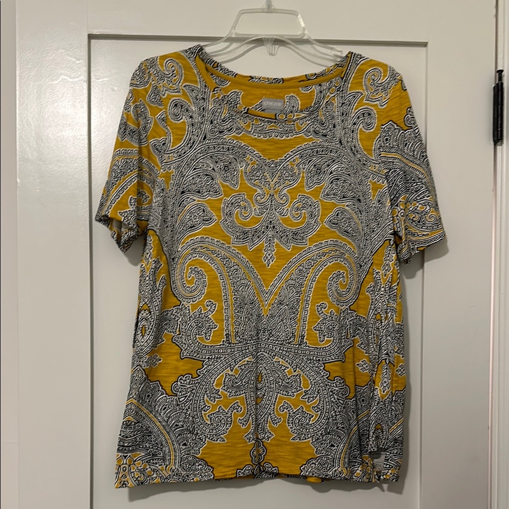 Chicos Women's Top size 1 medium